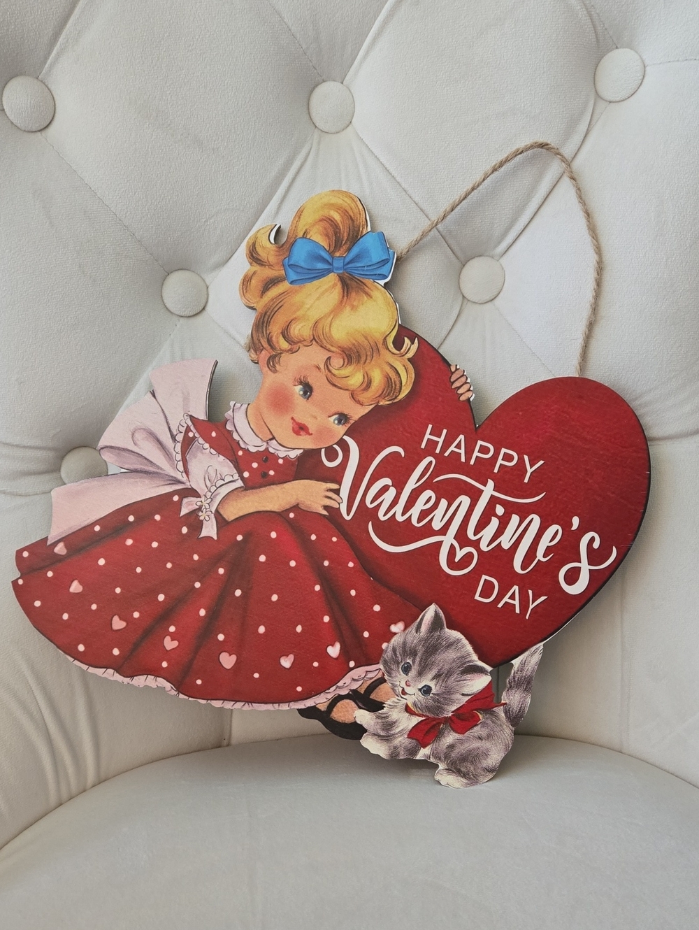 Vintage-Style Red Valentine’s Day Heart Wall Hanging, NWT